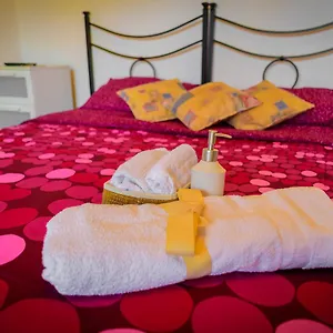 https://milushome.it-romehotels.com